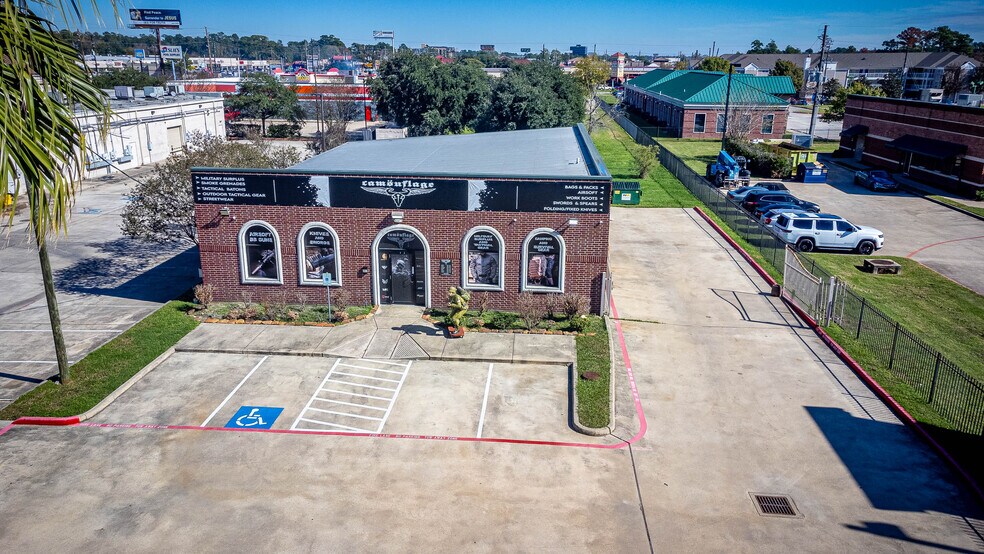 Primary Photo Of 16920 Mathis Church Rd, Houston Flex For Sale