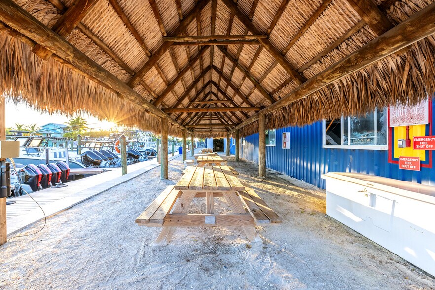 More Photos Of 90400 Overseas Hwy, Tavernier Marina For Sale