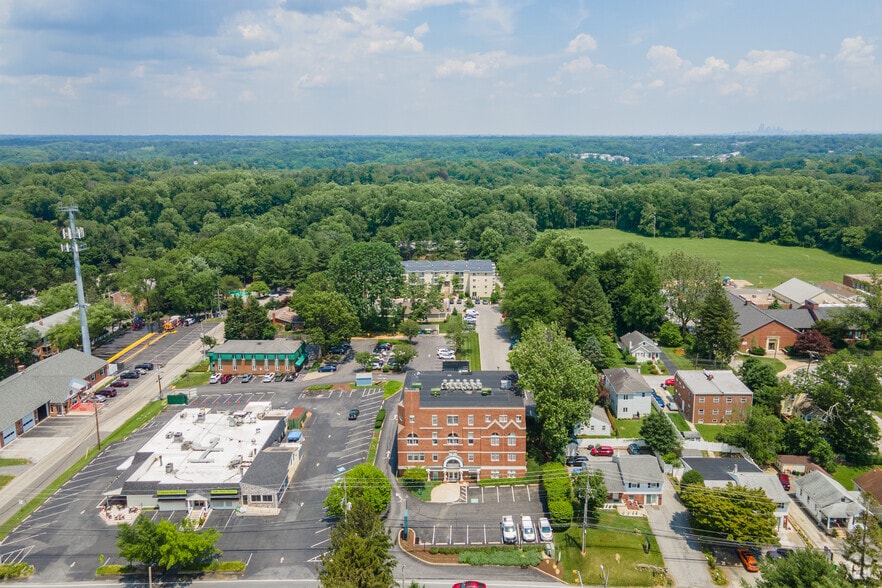 More Photos Of 1223 N Providence Rd, Media Medical For Lease