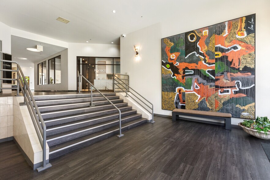 More Photos Of 680 8th St, San Francisco Storefront For Lease