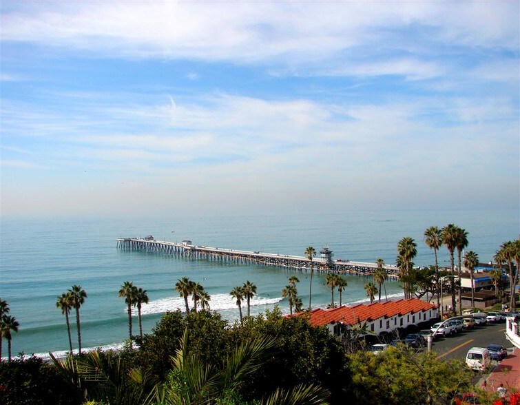 More Photos Of 302 N El Camino Real, San Clemente Office Residential For Lease