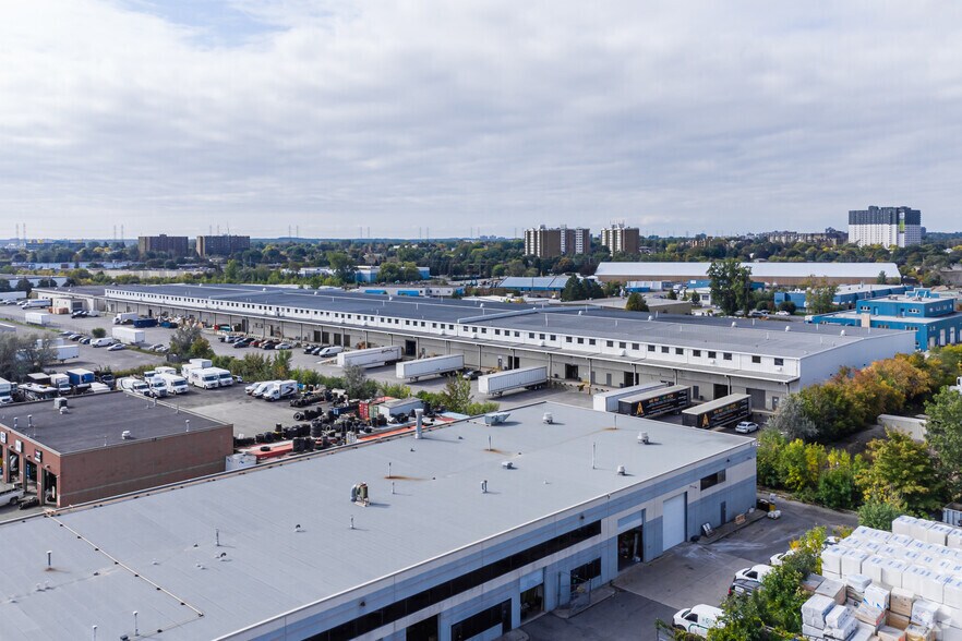 More Photos Of 1255 Humber Pl, Ottawa Warehouse For Lease