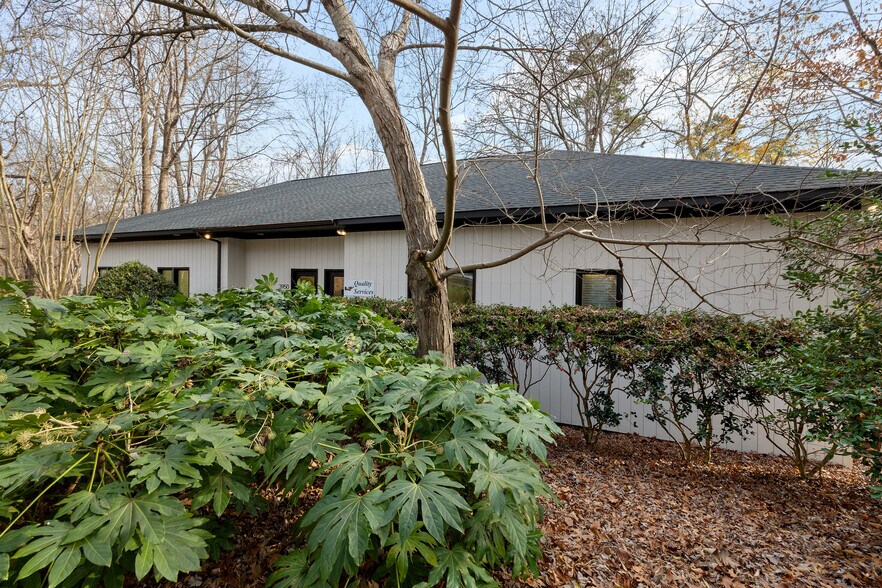 More Photos Of 3950 Blue Ridge Rd, Raleigh Medical For Sale