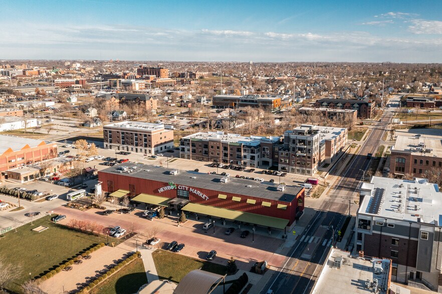 More Photos Of 420 12th Ave SE, Cedar Rapids Office Residential For Sale