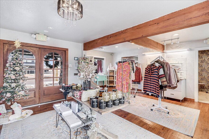 More Photos Of 121 Cut Off Rd, Port Aransas Office Residential For Sale