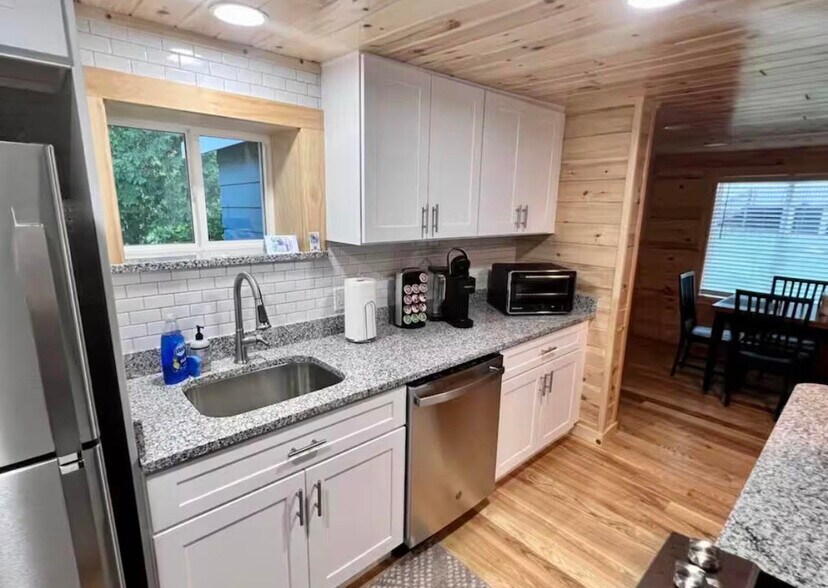 More Photos Of 4472 M-75, Walloon Lake Bar For Sale