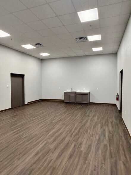 More Photos Of 13343 Interstate 20 E, Tyler Warehouse For Lease