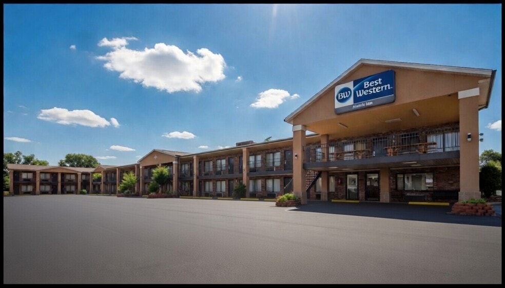 Primary Photo Of 14086 Highway Z, Saint Robert Hotel For Sale