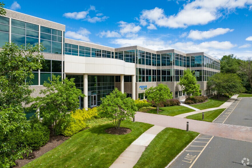 Primary Photo Of 120 Eagle Rock Ave, East Hanover Office For Lease