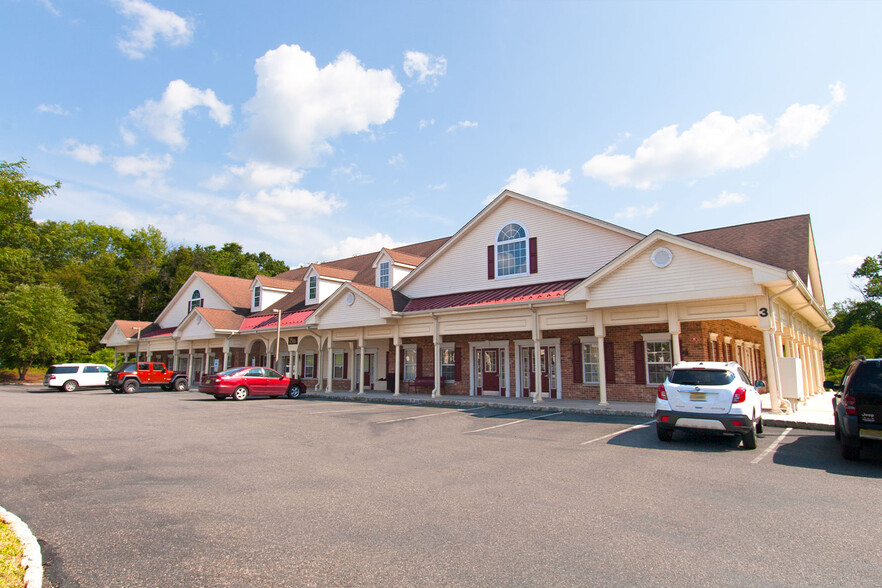 Primary Photo Of 390 Amwell Rd, Hillsborough Medical For Lease