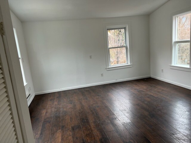 More Photos Of 94-100 Main St, Norwich Office Residential For Lease