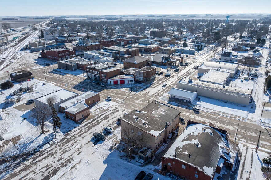 More Photos Of 10 1st Ave NW, Wells Multifamily For Sale