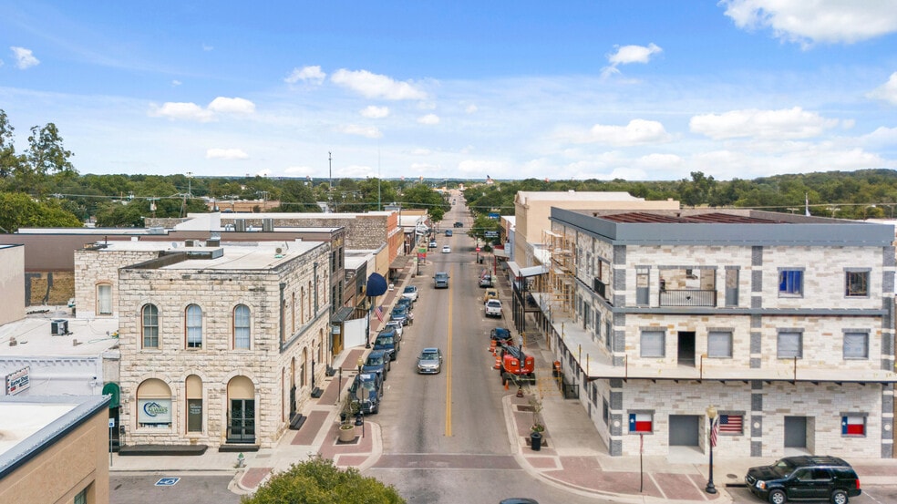 More Photos Of 200 E Central Ave, Belton Office Residential For Sale