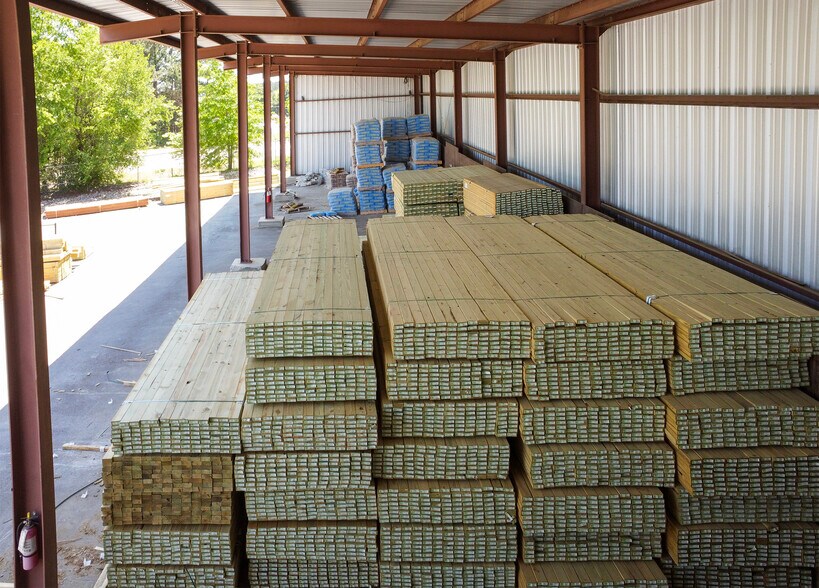 More Photos Of 5004 FM 2767, Tyler Industrial For Sale