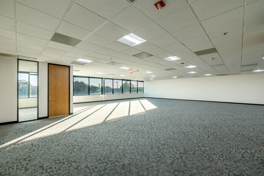 More Photos Of 1310-1430 Harbor Bay Pky, Alameda Unknown For Sale