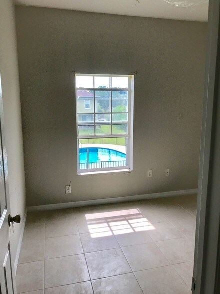 More Photos Of 1800 Bassinger St, Kissimmee Apartments For Sale