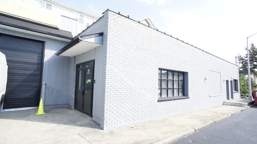 More Photos Of 21 Isaac St, Norwalk Office For Lease