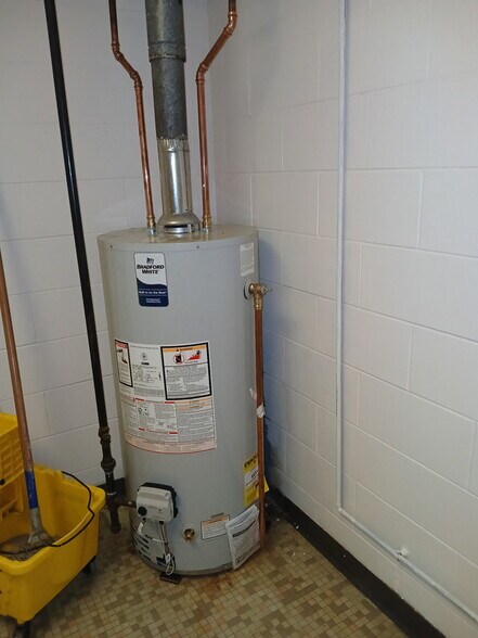 More Photos Of 151-167 John Downey Dr, New Britain Industrial For Sale