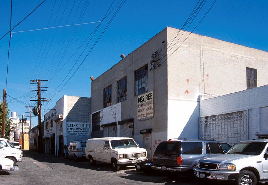More Photos Of 1415 S Los Angeles St, Los Angeles Storefront For Sale