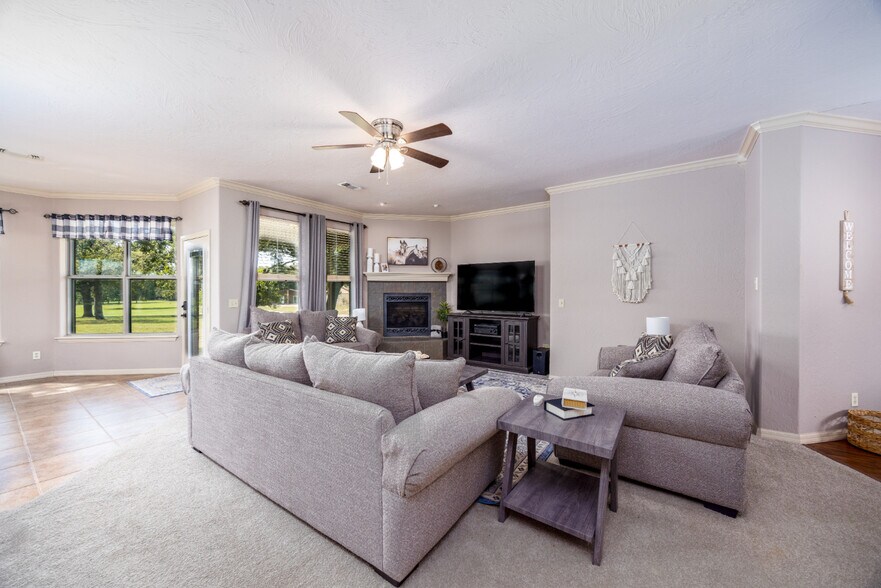 More Photos Of 12625 Sandpiper Rd, Thackerville Specialty For Sale