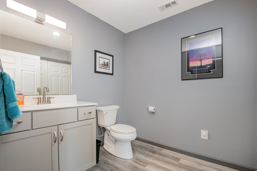 More Photos Of 11801 OH-128, Harrison Office For Sale