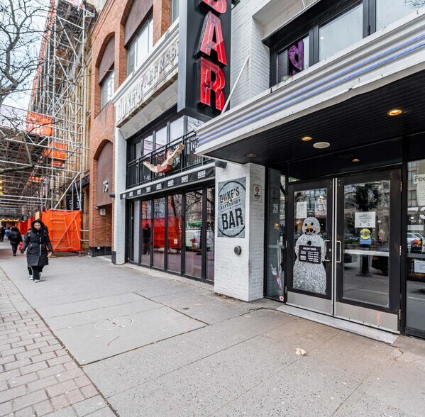 More Photos Of 71-75 Front St E, Toronto Apartments For Sale