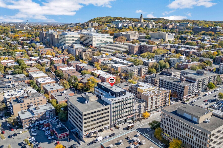 More Photos Of 5843-5847 Ch De La Côte-Des-Neiges, Montréal Medical For Lease
