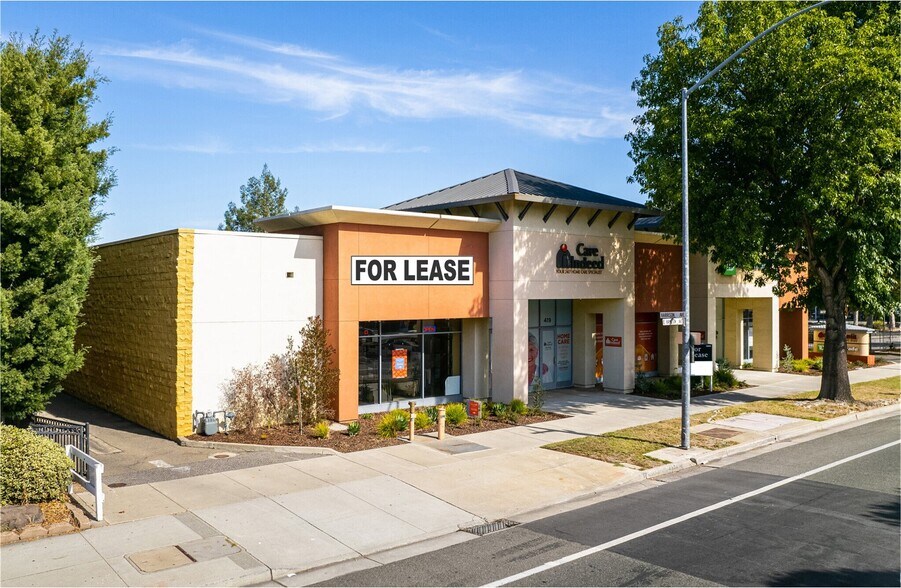 More Photos Of 415-423 E Hamilton Ave, Campbell Freestanding For Lease