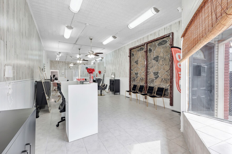 More Photos Of 6 Woodward Ave, Norwalk General Retail For Sale