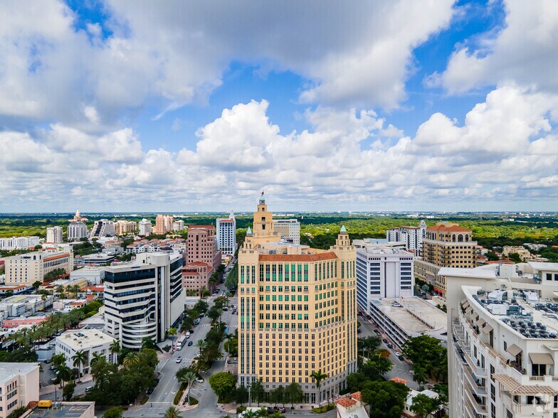 More Photos Of 121 Alhambra Plz, Coral Gables Office Residential For Lease