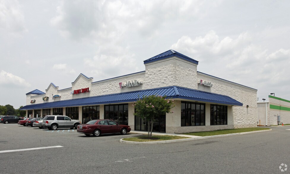 More Photos Of 4032 Victory Blvd, Portsmouth General Retail For Lease