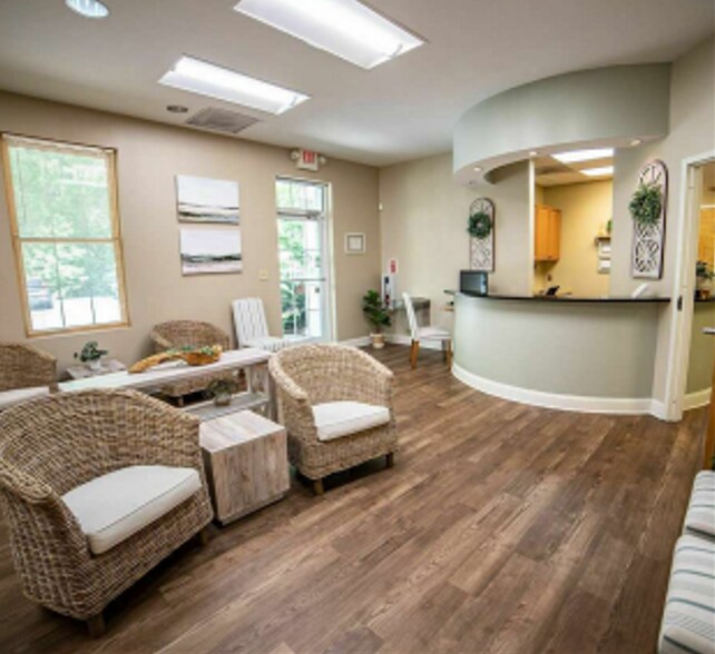 More Photos Of 2060 Charlie Hall Blvd, Charleston Medical For Sale