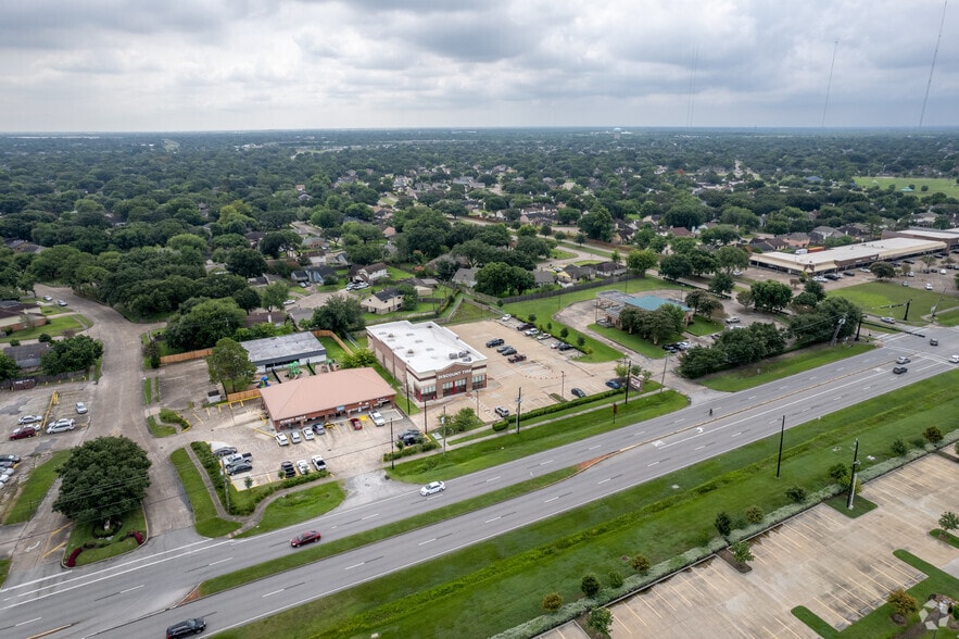 More Photos Of 1619 Texas Pky, Missouri City General Retail For Sale