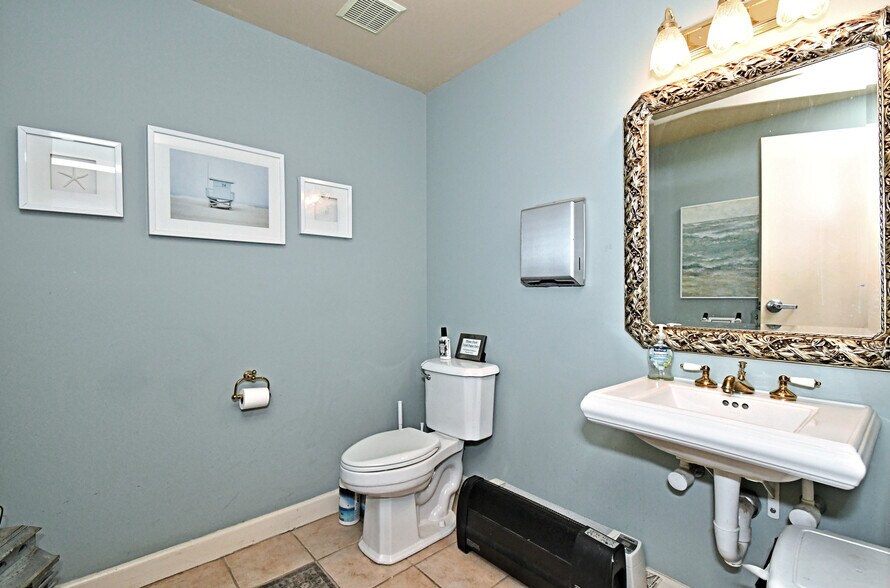 More Photos Of 900 Schell Ln, Phoenixville Office For Sale