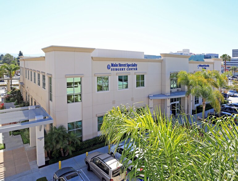 More Photos Of 280 S Main St, Orange Medical For Lease