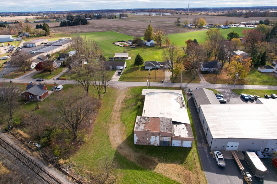 More Photos Of 1020 N 5th St, Fremont Light Manufacturing For Sale