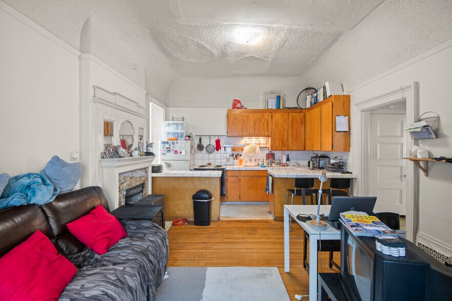 More Photos Of 348-352 Jayne Ave, Oakland Apartments For Sale