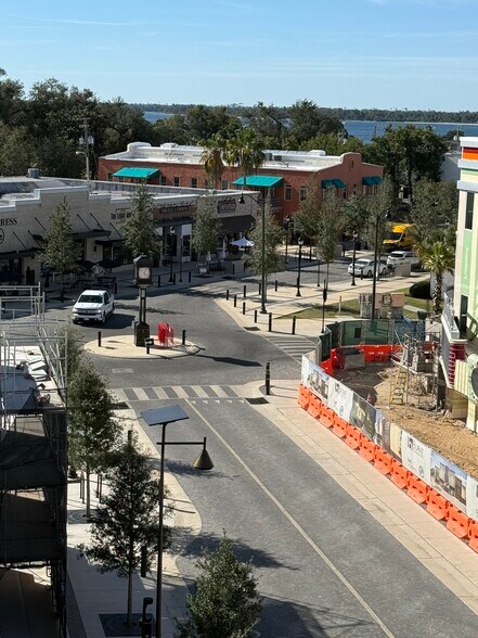 More Photos Of 436 Harrison Ave, Panama City Storefront For Sale