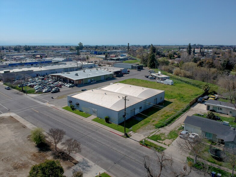 More Photos Of 1505-1507 W 18th St, Merced Warehouse For Sale