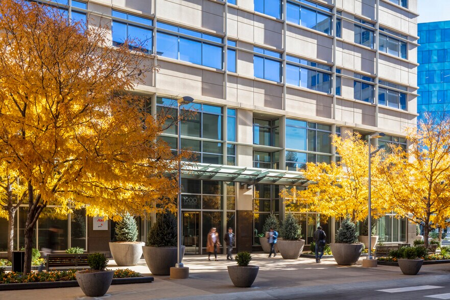 More Photos Of 1900 16th St, Denver Office For Lease