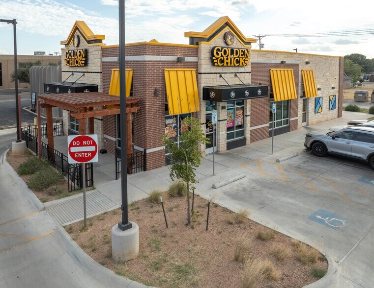 More Photos Of 2803 N Big Spring St, Midland Fast Food For Sale