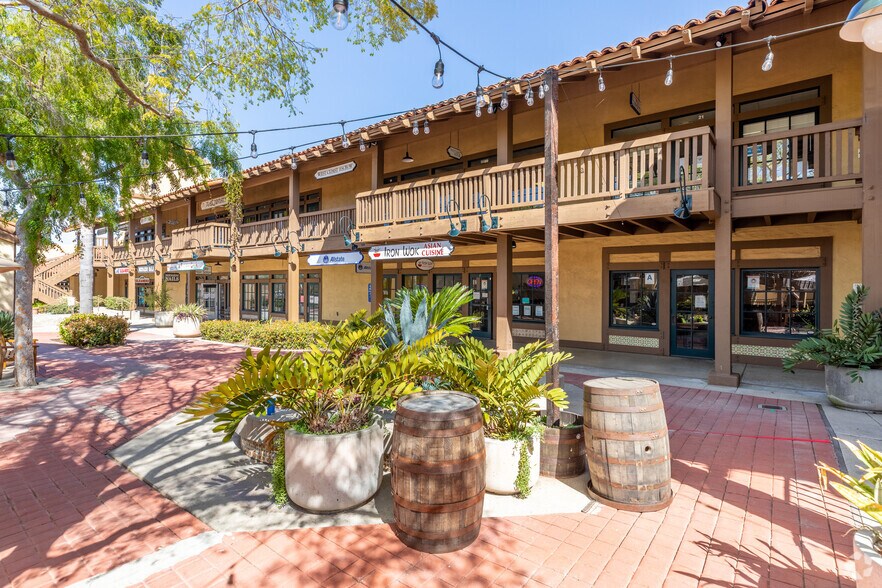 More Photos Of 16703-16781 Bernardo Center Dr, San Diego Unknown For Lease