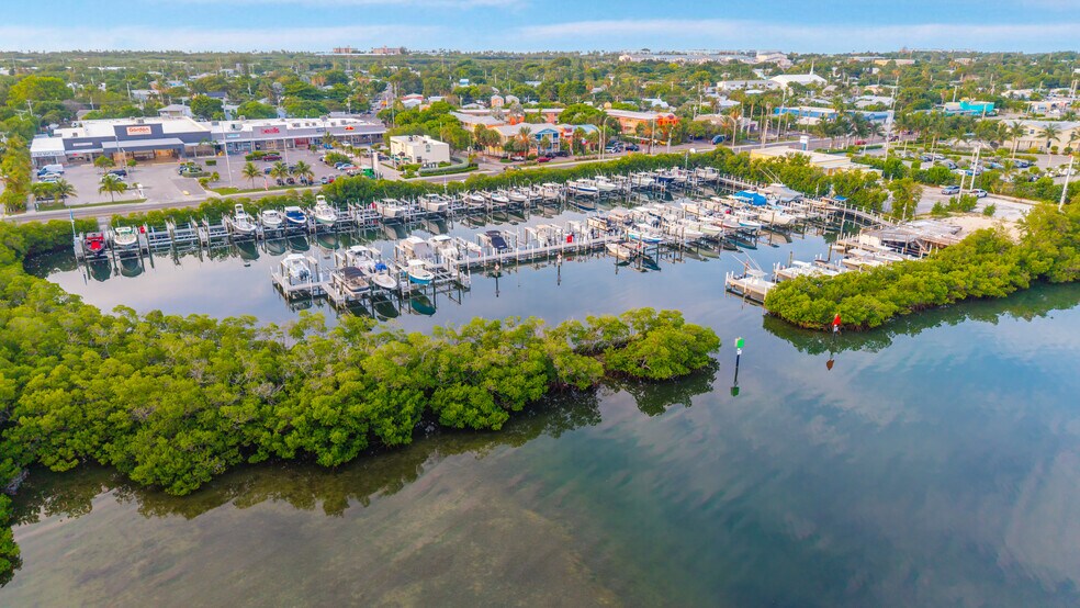 More Photos Of 2407 N Roosevelt Blvd, Key West Marina For Sale