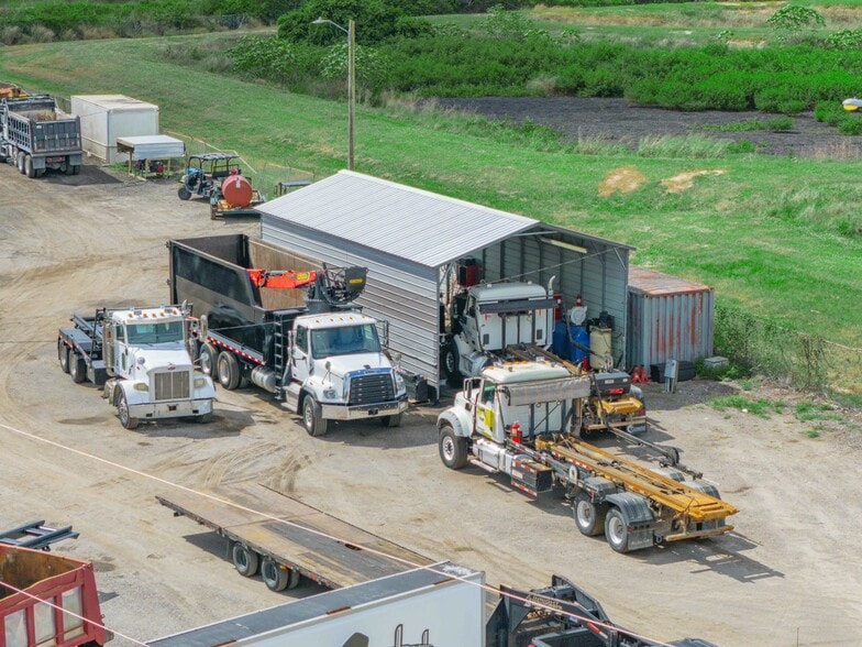 More Photos Of 2510 US 27, Avon Park Auto Repair For Sale