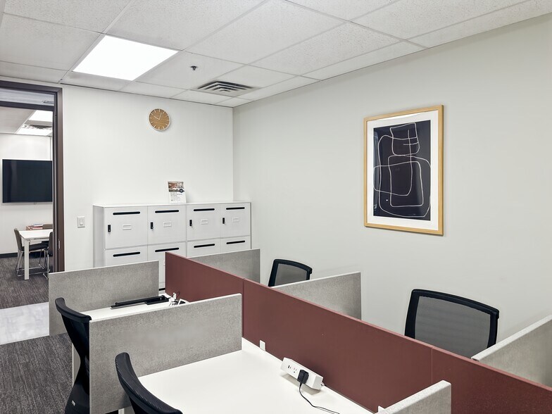 More Photos Of 701 Grant Ave, Lake Katrine Coworking Space