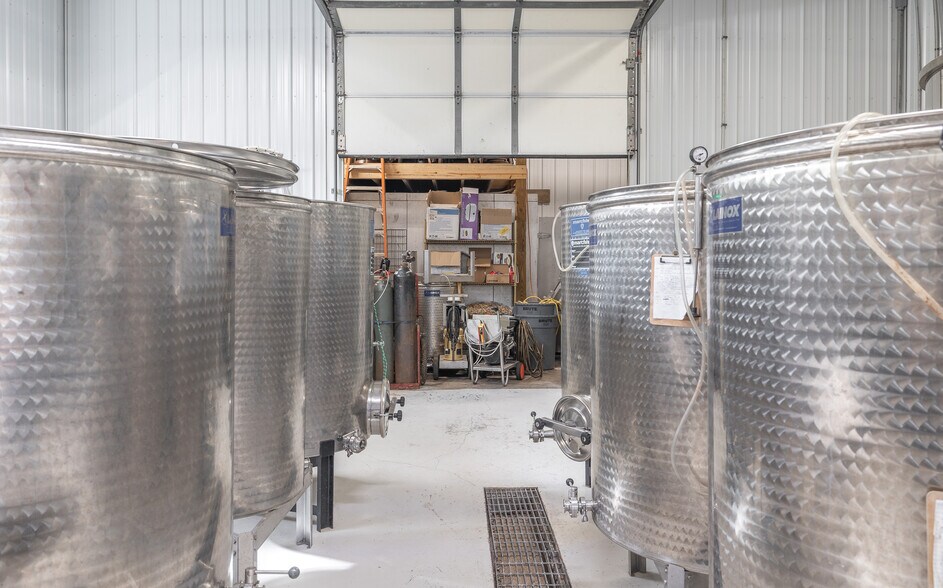 More Photos Of 5870 Old 66, Leasburg Winery Vineyard For Sale