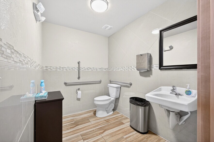 More Photos Of 421 Court St, Elko Serviced Offices For Sale