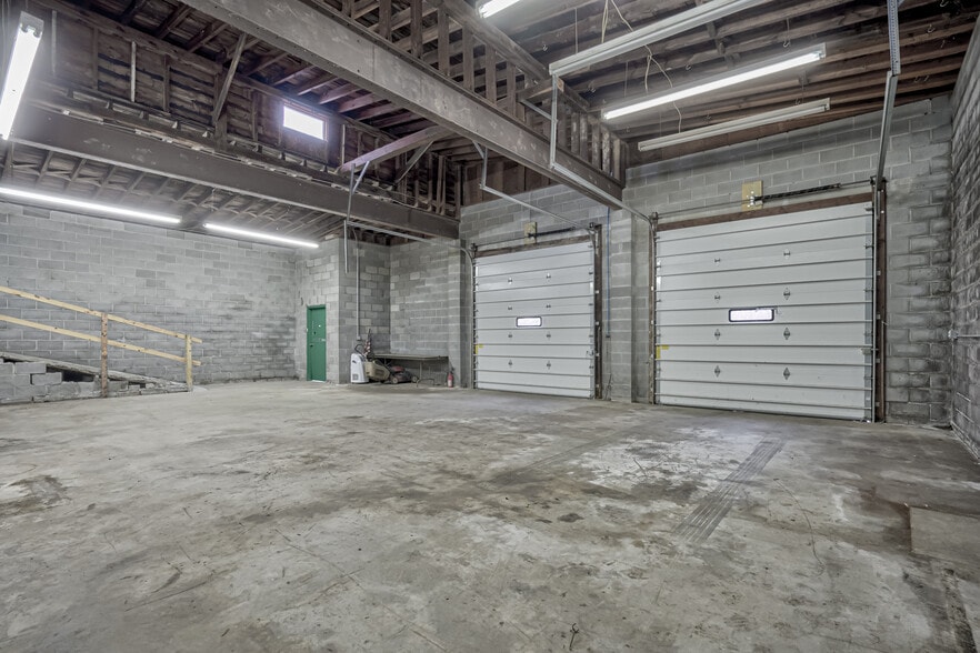 More Photos Of 457 Violet Ave, Poughkeepsie General Retail For Sale