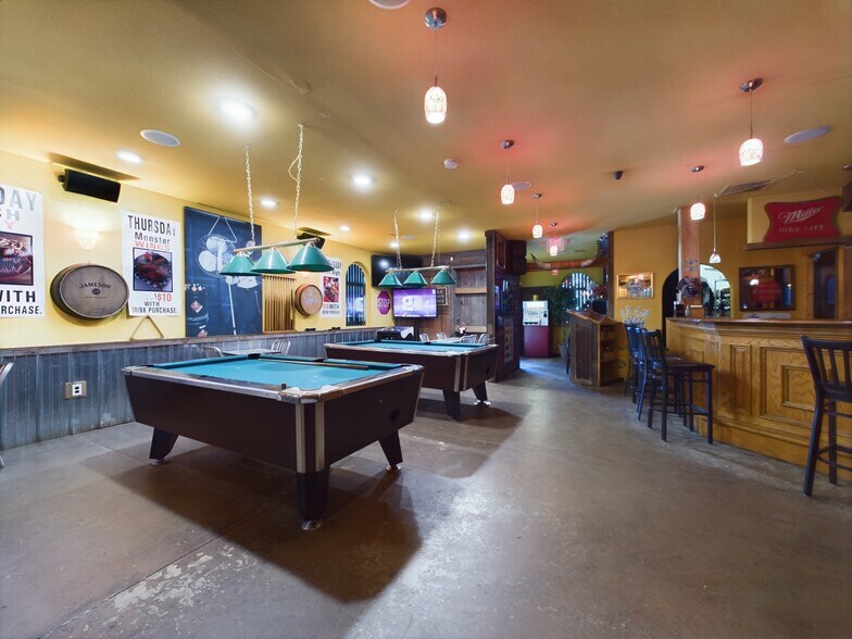 More Photos Of 4512 E M-21, Corunna Restaurant For Sale