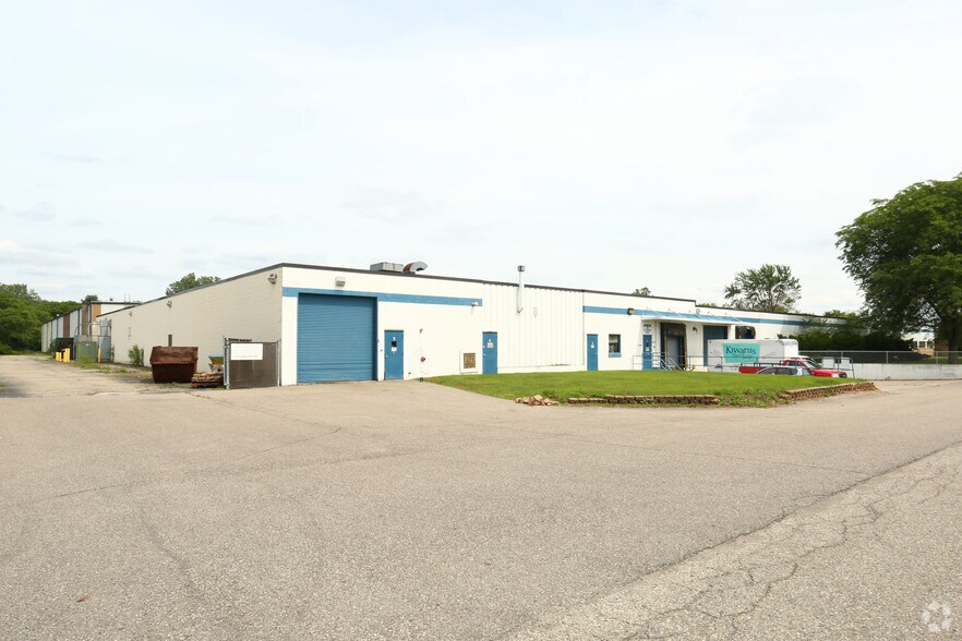 More Photos Of 100-102 N Staebler Rd, Ann Arbor Manufacturing For Lease